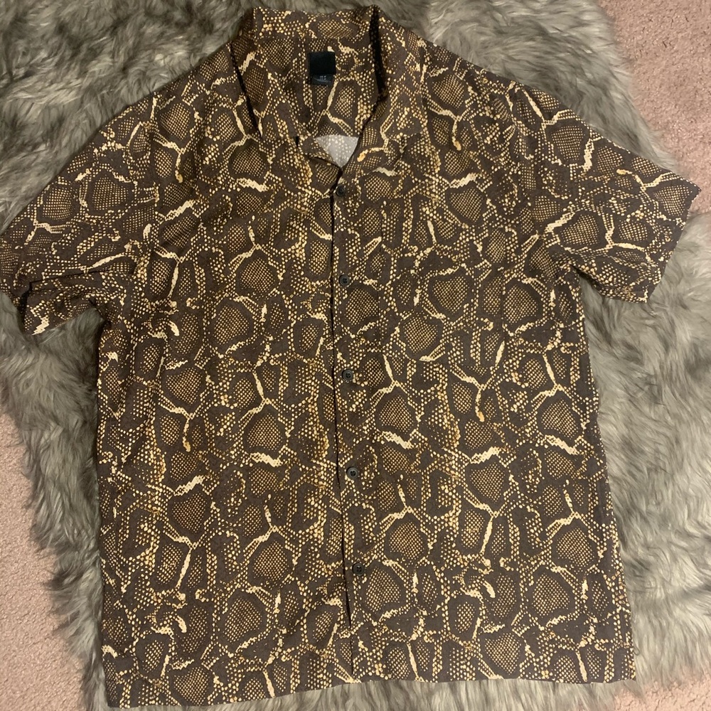 Men’s Snake Print SS Button Up